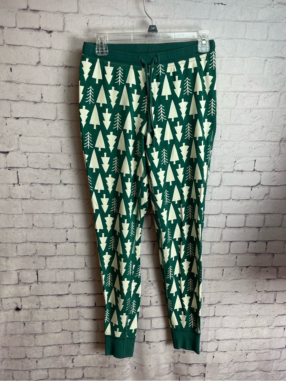 Hanna Andersson size small Christmas pajama pants green with white trees